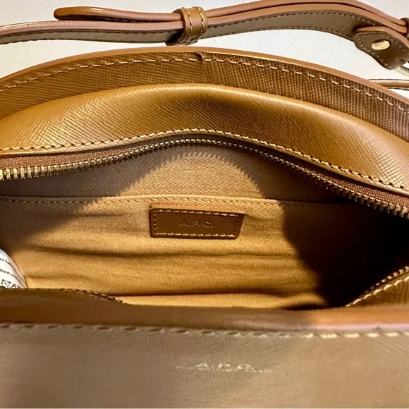 A.P.C. Sac Demi-Lune Saffiano Leather Crossbody Bag - Picture 6 of 8